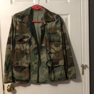 US Army camouflage jacket. Small Short. Good condition